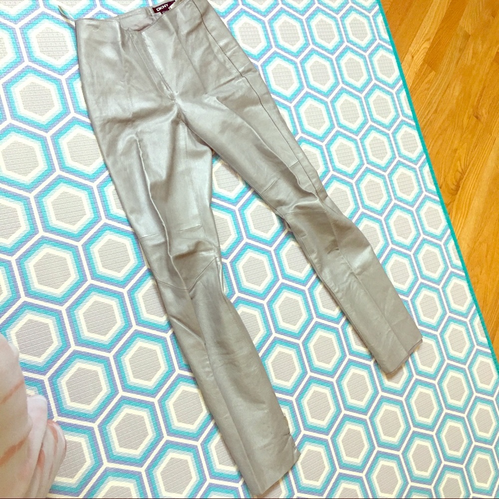 Dkny silver leather straight leg jean pants small
